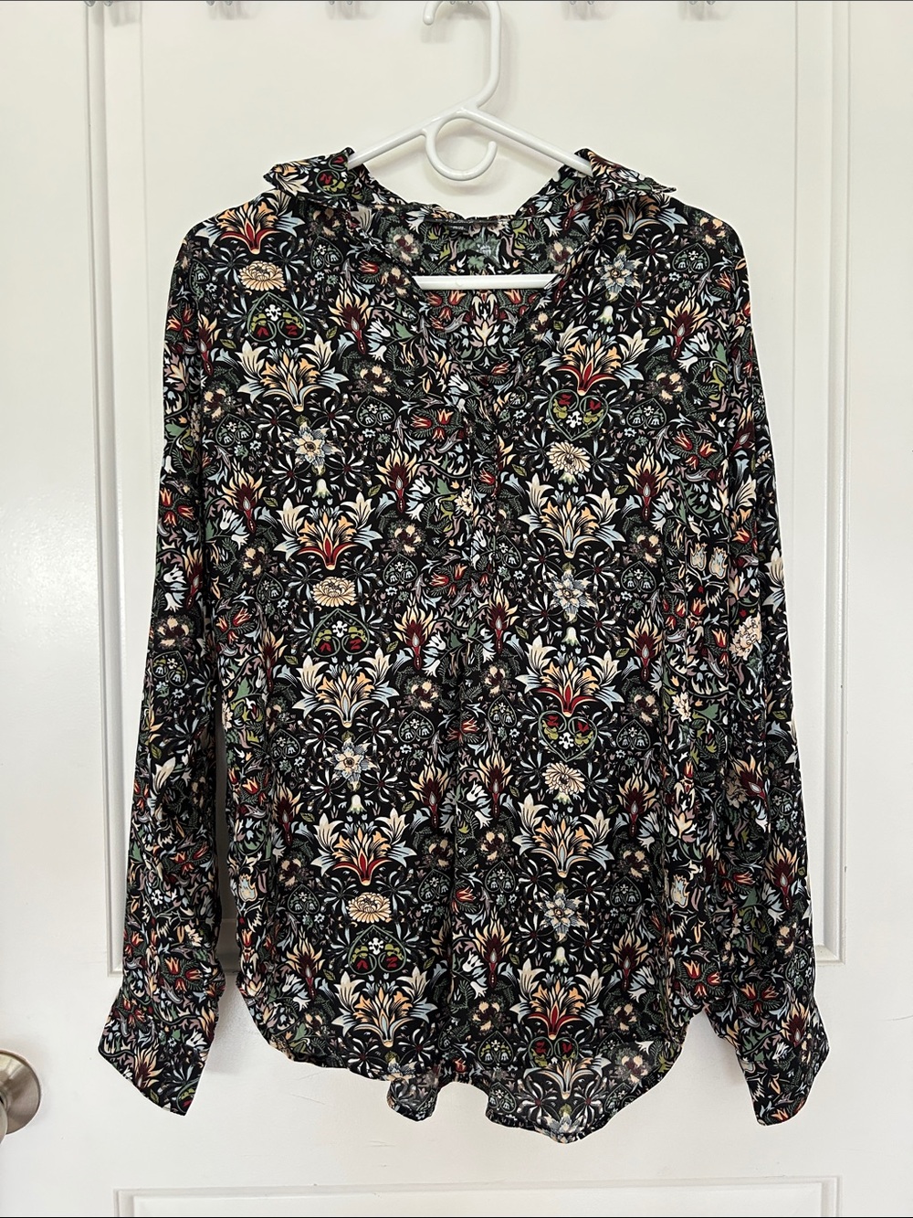 Grace Black Floral-Pattern Button-Down Shirt